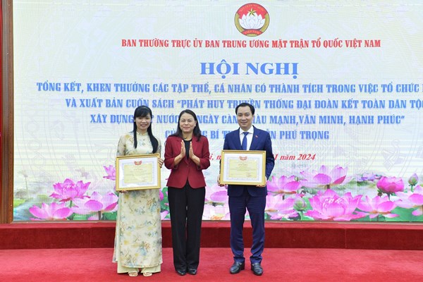 Đẩy mạnh tuyên truyền, giới thiệu về cuốn sách của Tổng Bí thư Nguyễn Phú Trọng - Anh 1