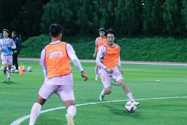 Tuyển Việt Nam “thử lửa” trước thềm Asian Cup - Anh 1