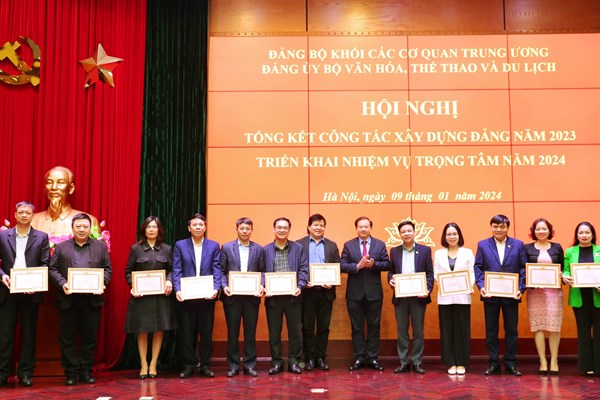 Đảng bộ Bộ VHTTDL: Tập trung lãnh đạo, lan tỏa, chuyển biến tích cực trong mỗi cán bộ, đảng viên - Anh 8
