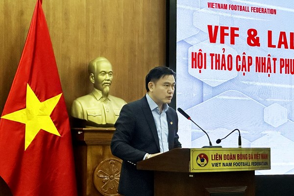 Bóng đá Việt Nam và LaLiga tổ chức hội thảo cập nhật phương pháp huấn luyện bóng đá trẻ - Anh 1