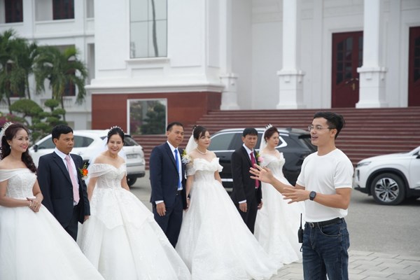 Lần đầu tiên có 