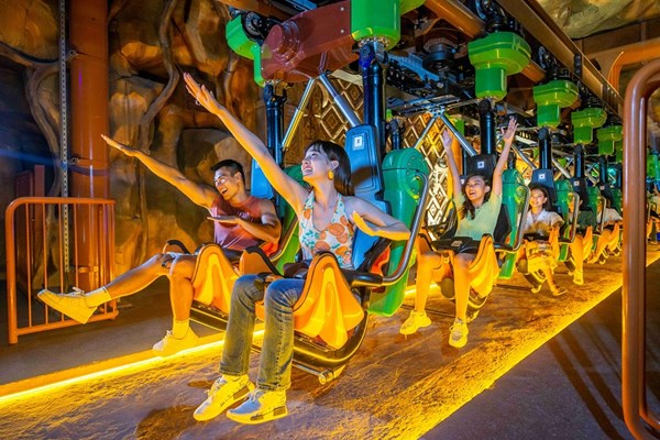 Xu hướng du xuân thưởng tết mới mẻ của người Việt - Anh 8