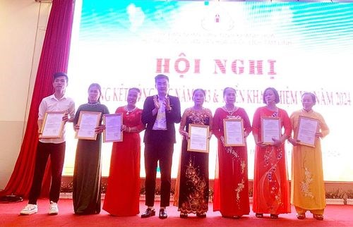 Hội Bảo tồn Di sản văn hóa và Du lịch tâm linh tỉnh Khánh Hoà tổng kết công tác năm 2023 - Anh 2