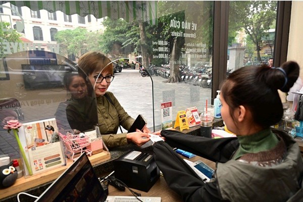 Ra mắt hệ thống vé điện tử “Trực tuyến - Liên thông - Đa phương thức” tại Bảo tàng Mỹ thuật Việt Nam - Anh 3