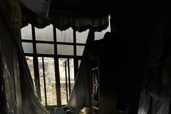 Vụ cháy rạng sáng tại phố Hàng Lược (Hà Nội): 1 người thoát nạn, 4 người tử vong - Anh 2
