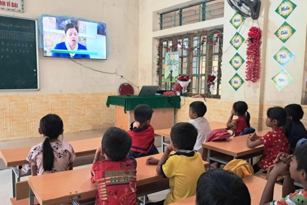 “Sao sa” giữa đại ngàn - Anh 1