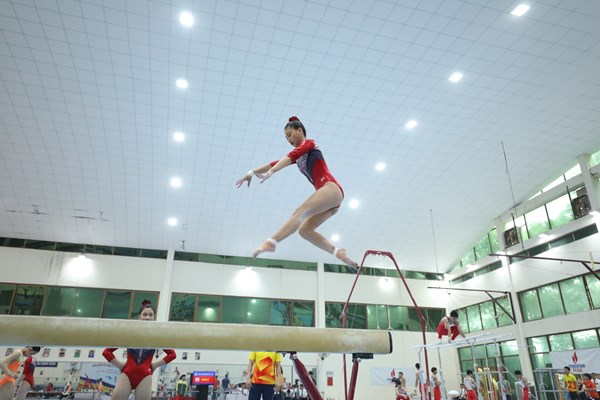 “Không có chuyện bắt VĐV chia tiền thưởng ở đội tuyển Thể dục dụng cụ quốc gia” - Anh 2