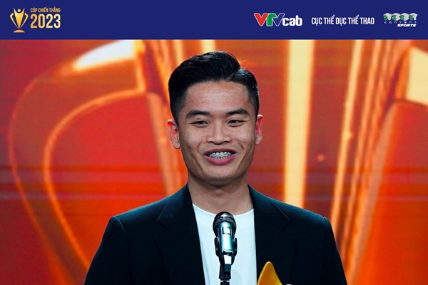 Gala Cúp chiến thắng 2023: Vinh danh VĐV Phạm Quang Huy và Trần Thị Thanh Thuý - Anh 2
