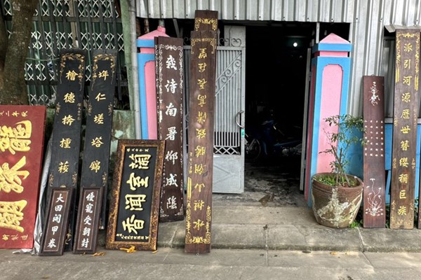 Bắt giữ hai đối tượng đột nhập các di tích, đình làng để trộm cắp hiện vật - Anh 1