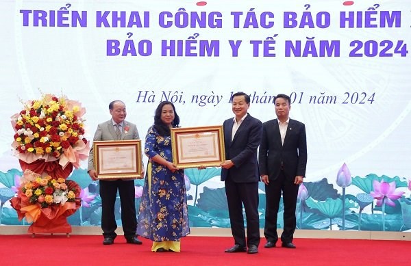 Thanh, kiểm tra hơn 22 nghìn đơn vị, khắc phục hơn 2.000 tỉ đồng tiền chậm, nợ đóng BHXH - Anh 3