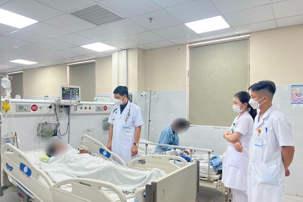 Tổ chức các phương án cấp cứu trong dịp Tết - Anh 1