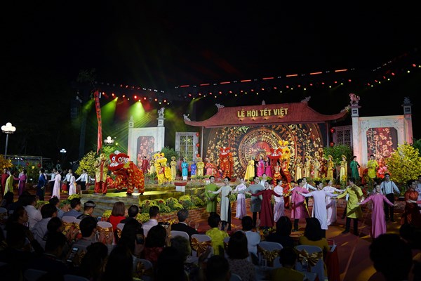 Khai mạc Lễ hội Tết Việt 2024 - Anh 1