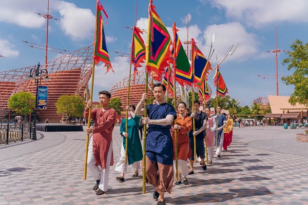 Rực rỡ hành trình du xuân giữa miền di sản Hội An - Anh 6