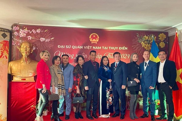 Tết cộng đồng năm 2024 tại Thuỵ Điển - Anh 2