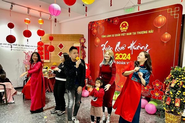Chương trình Xuân Quê hương 2024 tại Thượng Hải - Anh 2