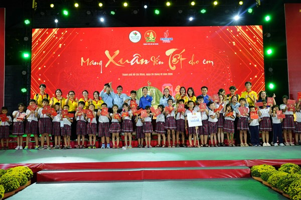 Khai mạc Lễ hội Tết Việt Giáp Thìn 2024 - Anh 3