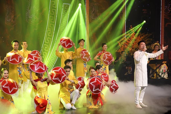 Xuân Trường Sa, sợi chỉ đỏ thắt chặt tình quân dân nơi đảo xa - Anh 3