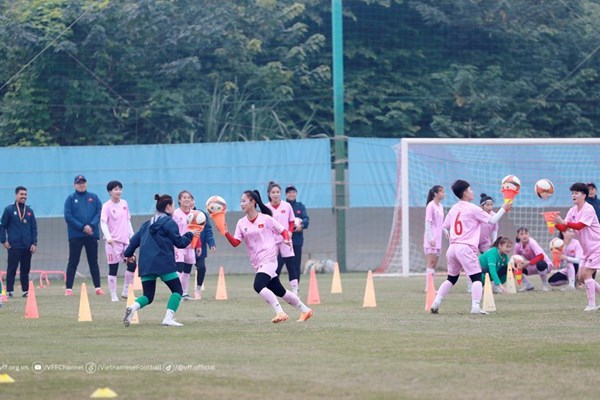 U20 nữ Việt Nam bổ sung lực lượng, chuẩn bị cho vòng loại World Cup - Anh 1