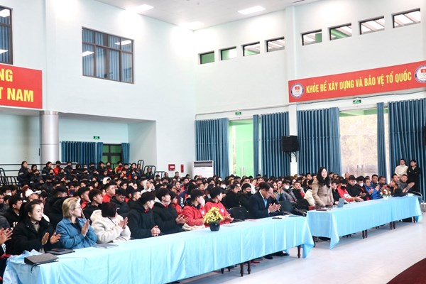Công tác giáo dục về đạo đức, nhân cách cho các HLV, VĐV: Trước tiên hãy là một công dân tốt - Anh 3