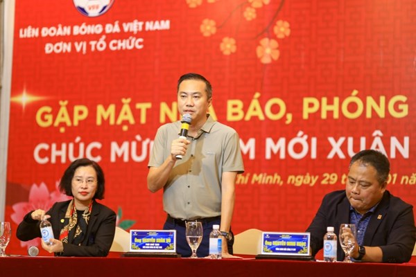 Hai nhiệm vụ quan trọng của tuyển Việt Nam - Anh 1