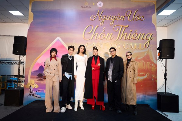 Fashion show “Nguyện ước chốn thiêng” tại Hội Xuân Tam Chúc - Anh 1