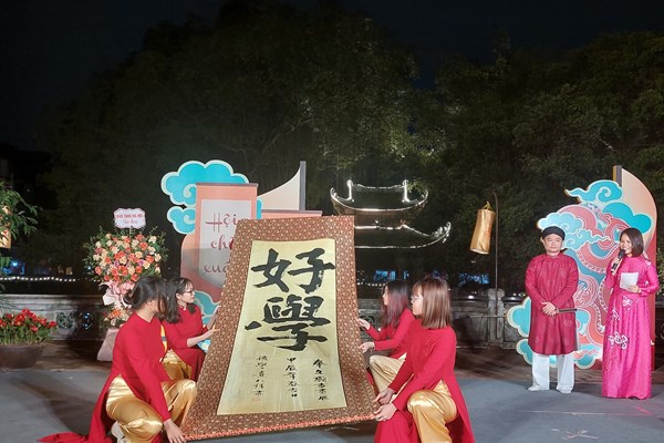 Hội chữ Xuân Giáp Thìn 2024: Ước vọng trong nét chữ đầu Xuân - Anh 3