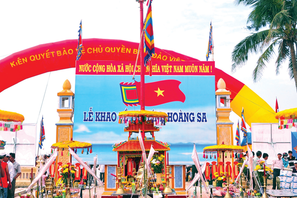Một nghi lễ tri ân trên đất đảo - Anh 2