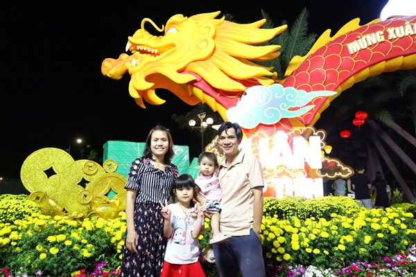 Cần Thơ: Đưa vào phục vụ Vườn hoa nghệ thuật Cần Thơ Tết Giáp Thìn 2024 - Anh 1