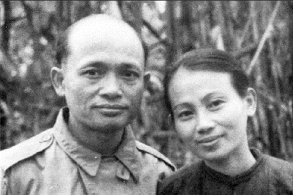 Hạnh phúc qua những cánh thư - Anh 1