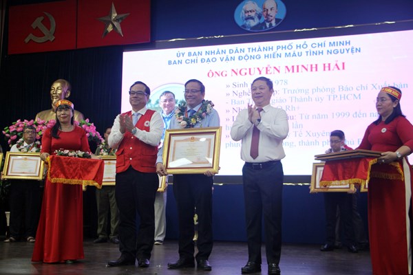 Hiến máu đầu xuân - Nhân lên hạnh phúc - Anh 3
