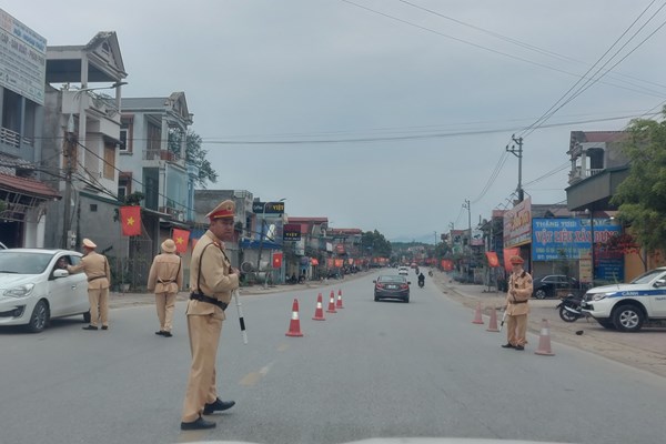 Hơn 6.800 trường hợp vi phạm nồng độ cồn trong ngày mùng 1 và mùng 2 Tết - Anh 2