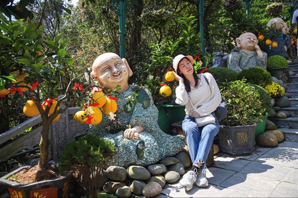 Hàng nghìn du khách tưng bừng trẩy hội xuân tại Sun World Ba Na Hills - Anh 7