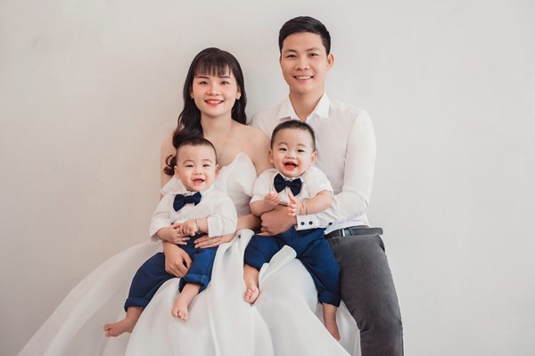 Mùa xuân hạnh phúc trọn vẹn bên gia đình nhỏ - Anh 1