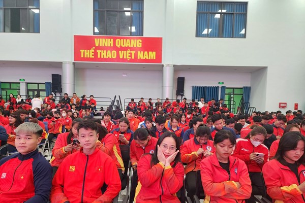 Khai xuân tại 