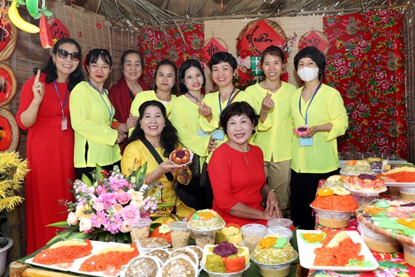 Hà Nội: Nghề làm xôi Phú Thượng đón nhận Di sản văn hóa phi vật thể quốc gia - Anh 4