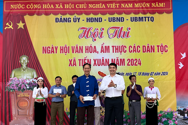 Ấn tượng với văn hoá, ẩm thực truyền thống của đồng bào Mường ở Tiến Xuân - Anh 9