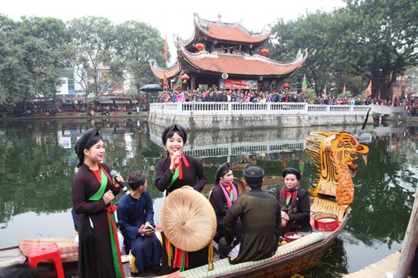 Đến hội Lim với 12 lán hát Quan họ... - Anh 1