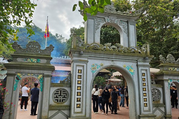 Sau bàn giao “tay hòm chìa khóa”, thấy gì tại đền Chợ Củi? - Anh 2