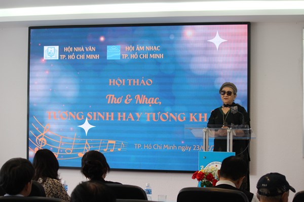 Hội thảo “Thơ - nhạc, tương sinh hay tương khắc” - Anh 2