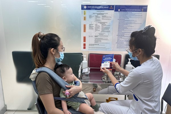 Vắc xin thế hệ mới phòng bệnh viêm màng não mô cầu lần đầu tiên có ở Việt Nam - Anh 2