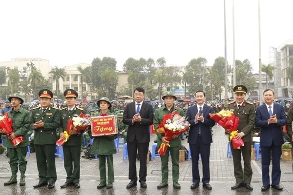 Thanh Hóa: Tưng bừng ngày hội giao, nhận quân năm 2024 - Anh 3
