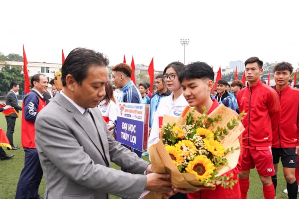 Khai mạc vòng loại khu vực miền Bắc Giải bóng đá Thanh Niên sinh viên Việt Nam - Anh 1