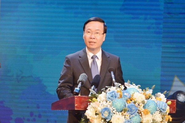 Tôn vinh Thầy thuốc Việt Nam và trao giải cuộc thi viết “Sự hy sinh thầm lặng” - Anh 1