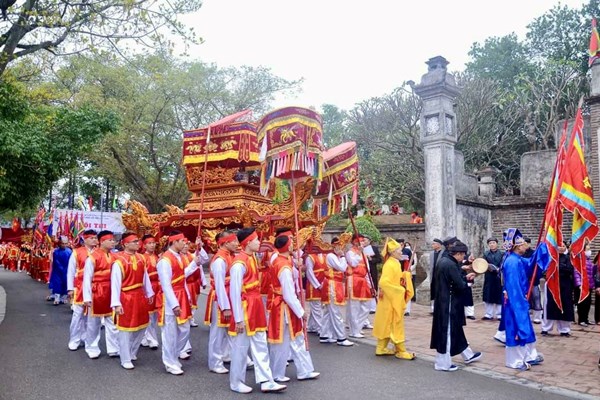 Vài suy ngẫm về các hoạt động văn hóa, lễ hội đầu xuân mới - Anh 1