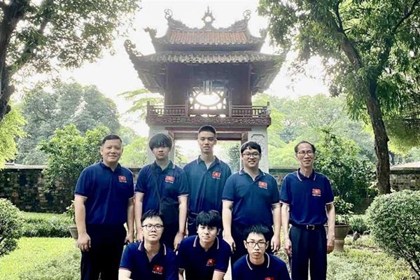 Học sinh Việt Nam có điểm Toán thuộc nhóm cao nhất tính theo chỉ số KT-XH - Anh 1