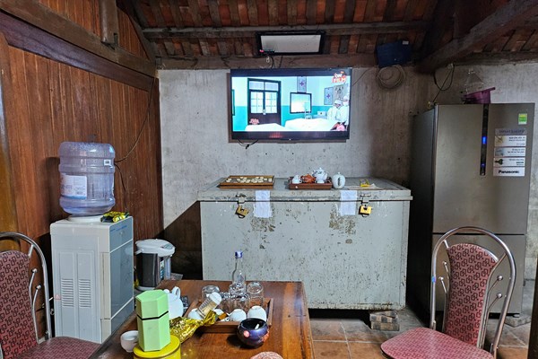 Nghi vấn “biển thủ” tiền công đức tại đền Ông Hoàng Mười (Nghệ An): Chi cho việc ăn sáng, nấu cháo đêm…? - Anh 2