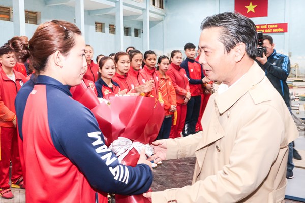 Thứ trưởng Hoàng Đạo Cương kiểm tra công tác chuẩn bị cho Olympic Paris 2024 - Anh 5