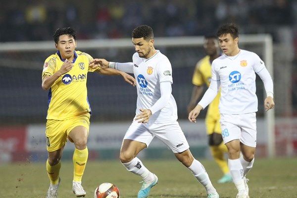 Nam Định vô địch lượt đi V.League 1 2023/2024 - Anh 1