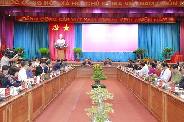 Chủ tịch Quốc hội: Bình Định phát triển du lịch phải gắn với phát triển thể thao, bảo tồn văn hoá - Anh 2
