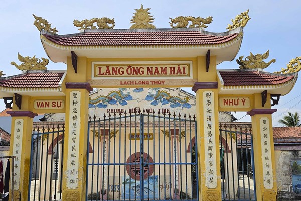 Độc đáo kiến trúc di tích bằng san hô - Anh 1